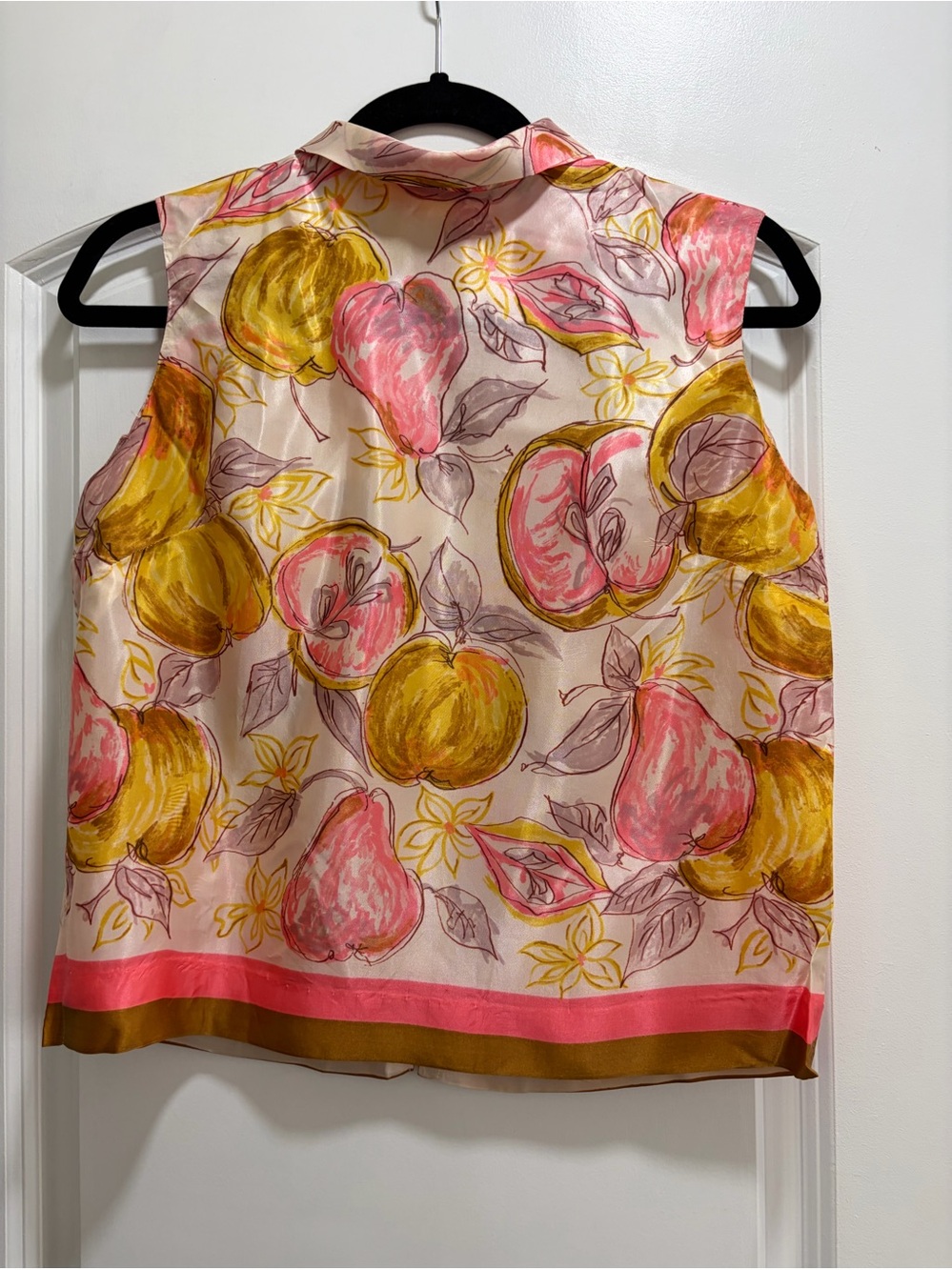 Joy Stevens California Vintage Abstract Fruit Silk-Feel Top Pink Yellow